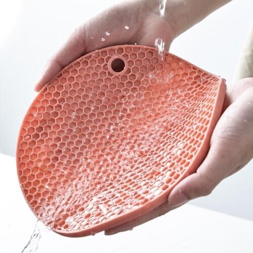 Artracyse 2PC Silicone Heat Insulation Pad Anti-scalding Table Mat Kitchen Pot Mat Round Coaster Bowl Mat Dish Mat Casserole Mat