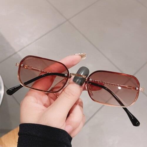 Retro Trendy Sunglasses 2021 New Fashion Eyewear womens Oval Rimless Sunglasses Lady Metal Shades Driving Glasses Sonnenbrille