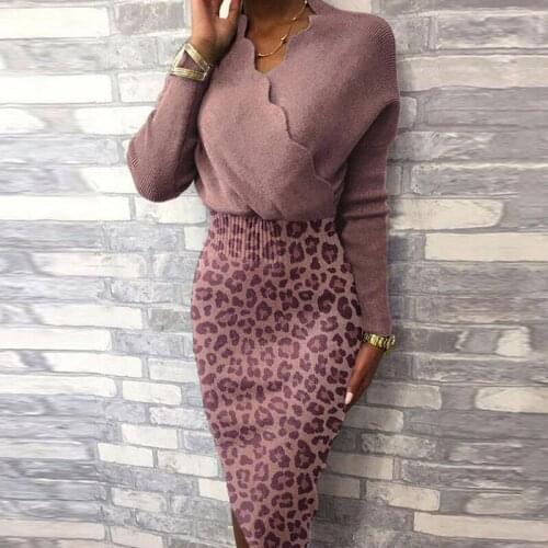 Autumn Winter Women Sexy V-Neck Leopard Knitted Dress Elegant Office Lady Bodycon Party Dress Long Sleeve Slim Fit Knee Dresses