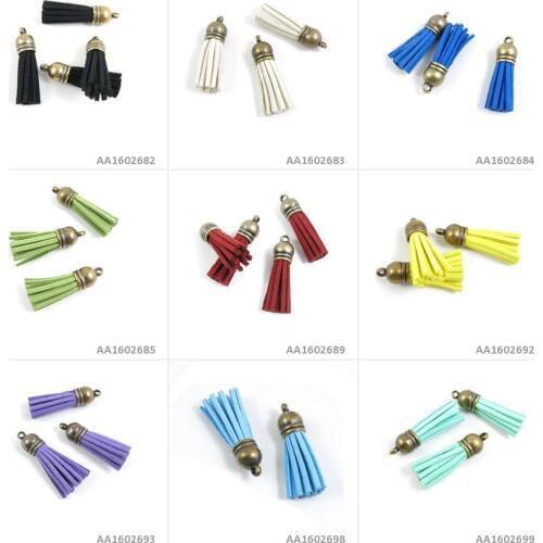 4044 White Bracelets