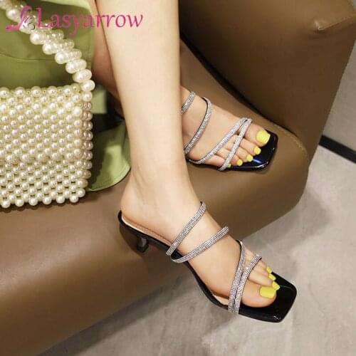 Lasyarrow Womens Sandals Slippers Summer Sexy Woman Fashion Party High Heels Fashion Flip-flops Women Outdoor Flip-flops