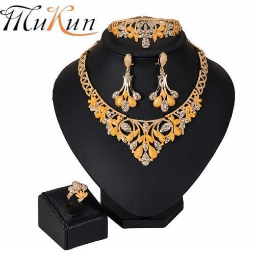 2019 New Bridal Dubai Gold Jewelry Sets Crystal Necklace Bracelet Nigerian Wedding Party Women Fashion Jewelry Set for Wedding