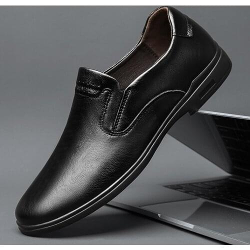 Men casual Shoes Mens new Leather Fashion Beanie Shoes all-match wear-resistant breathable casual loafers Driving shoes