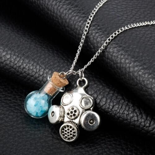 Mask Necklace TV Breaking Bad Necklace Charm Clear Bottle Hold Blue Sand And Gas Mask Chain Necklace For Party Jewelry