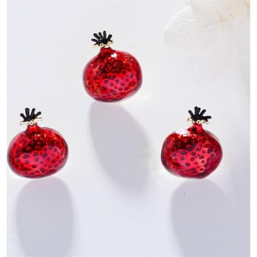 Lovely Fruit Pomegranate Enamel Pins Kawaii Brooches Badge Backpack Decorative Brooch Pin Jewelry Broches for Women Girl Gift