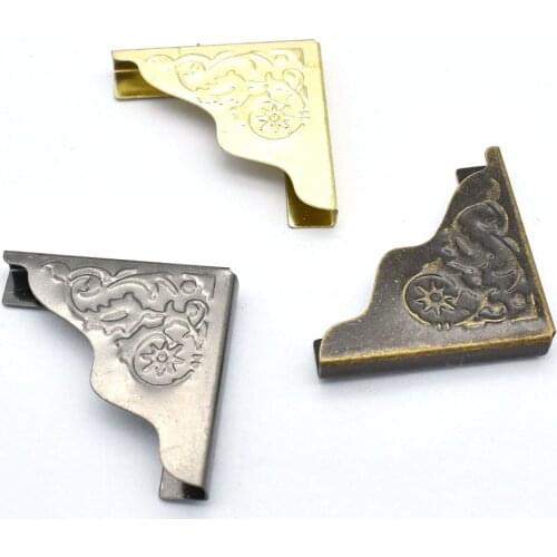 Antique Bronze/Gold/Gun metal Scroll Book Corners Metal Corner Protector Vintage Carved Corner for Books Tables Box Decoration
