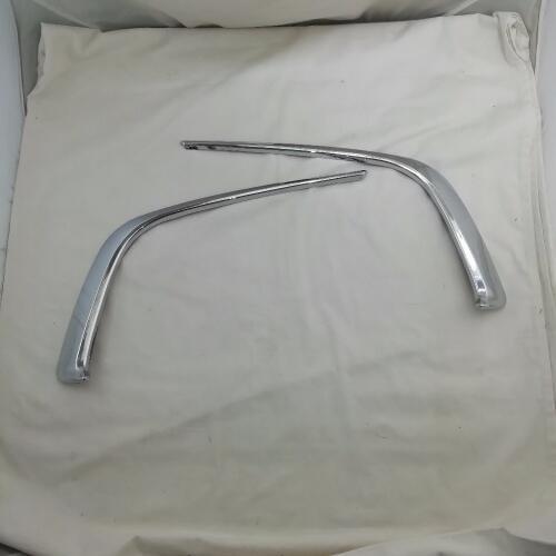 Chrome plated Fog lamps eyebrow For TOYOTA HILUX REVO 2015 ABS Chromium Styling Car front fog lamp eyebrow Decoration Cover Trim