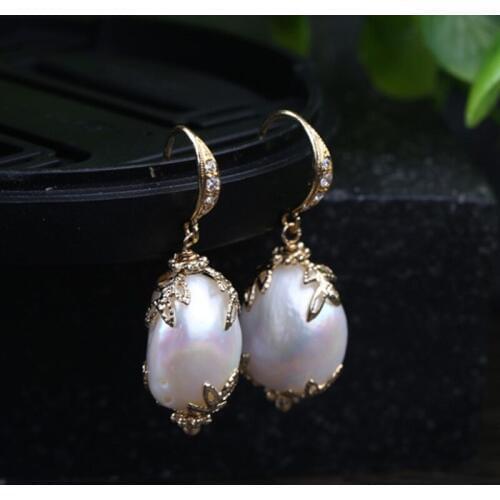 Natural pearls lace inlaid zircon decorative high-end ear hook earrings