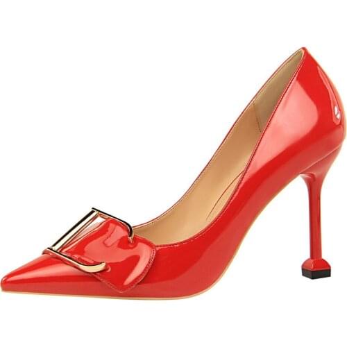 Womens shoe 2021 fashion metal decorative high heels soft soles comfortable anti-slip thin single shoes