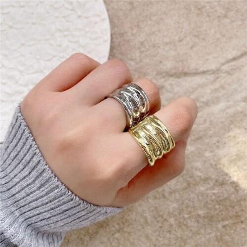 Simple Fashion Multi-layer Folds Ring Female Finger Accessories Cool Wide Golden Wave Irregular Texture Open Ring Women Jewelry