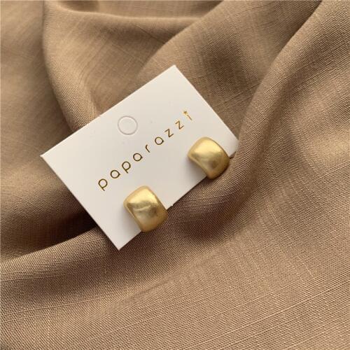 Stud Earrings For Women Gold Color Zinc Alloy Accessoreis Korean Aros Indian Jewelry Mujer Brincos Femme Wedding Earring