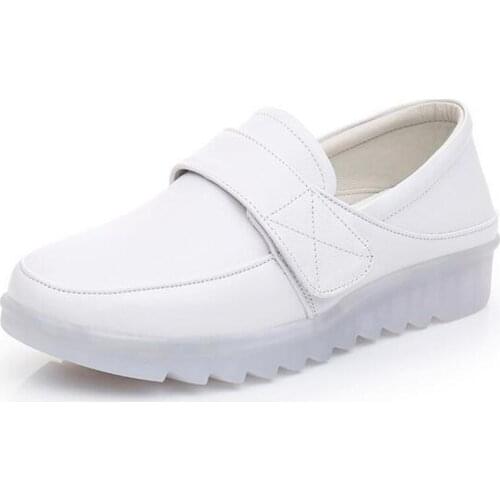 ZXRYXGS Top Soft Cowhide White Nurse Shoes Autumn / Winter Shoes Women Genuine Leather Shoes Warm Hospital Work Shoes Large Size