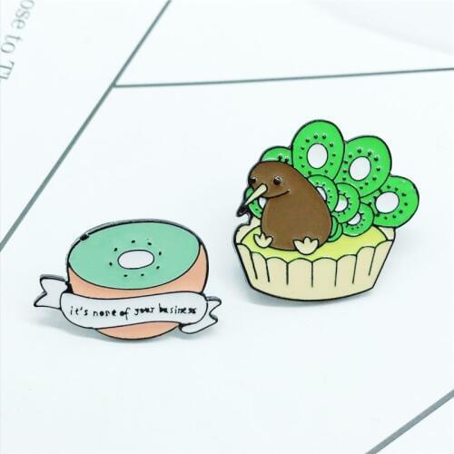 New product cute half kiwi bird nest bird badge brooch creative personality backpack jewelry children brooch gift