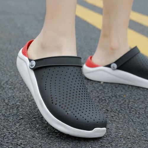 Men Shoes House Slippers For Women Womens Leather Flip Flops Flat Sandals Summer Shoes Women tennis Croks Footwear New Trainers