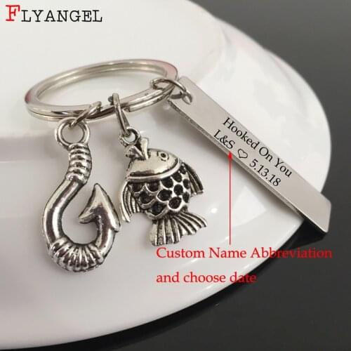 Custom Name Abbreviation And Date Engraved Hooked On You Fish Hook Pendant Stainless Keyring For Couples Valentine Gift Keychain