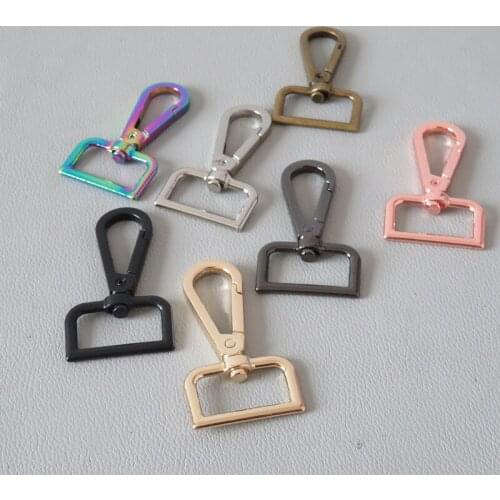 5Pcs/Lot Metal Hardware Bags Strap Buckles Lobster Clasp Collar Carabiner Snap Hook DIY KeyChain Bag Luggage Part DIY Accessory