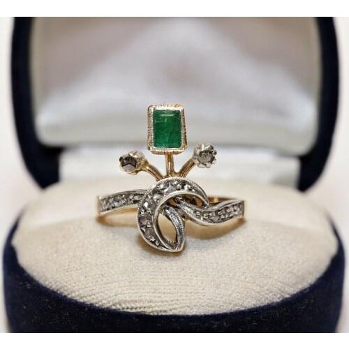 ANTIQUE ORIGINAL 18K GOLD NATURAL ROSE CUT DIAMOND AND EMERALD DECORATED RING