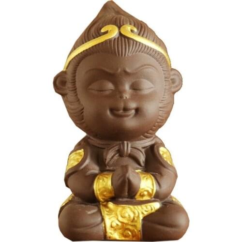 Purple sand tea to pet the Monkey King Monkey tea to play ornaments Monkey King car car ornaments