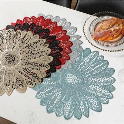 2020 Flower Placemat Christmas Simulation PVC Table Mat No slip Insulation Pads Dining Table Decoration Kitchen Accessories