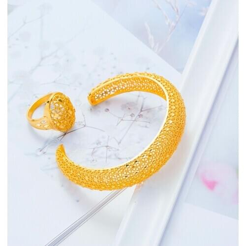 Ethiopian/france/African/Dubai Jewelry gifts Dubai big women bangles and ring set Bride Bracelets