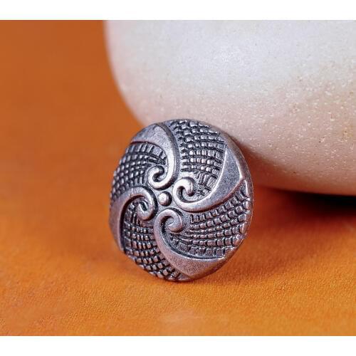 30X Silver Pattern Fasteners Rivet Studs Leathercraft Decor for Bracelets Bags Belts