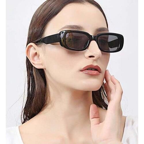 European and American small frame sunglasses simple square new sunglasses fashion punk street shoot fashion show glasses