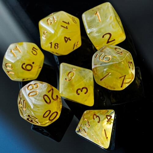 7Pcs/Set DND Dice Set the Yellow with White Smoke Golden Font D4 D6 D8 D10 D% D12 D20 Polyhedral Dice for Board Game DND RPG MTG