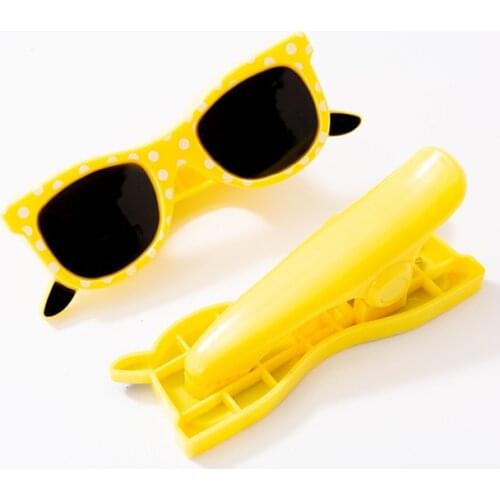 Random Color 1pcs Sunglass Plastic Beach Slipper Towel Clips Large Sun Bed Lounger Holder Pool Clothes Peg Quilt clip Sock clips