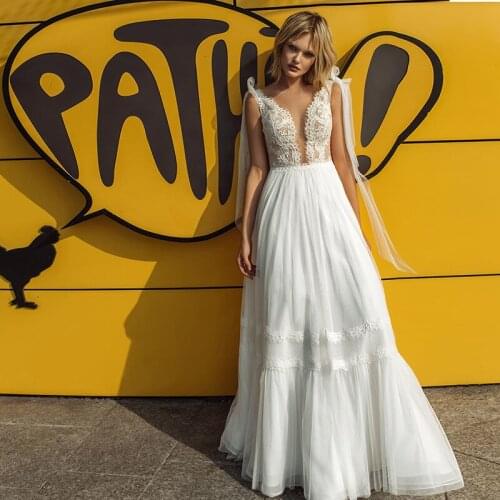 Sexy Bohemian Beach Bridal Gown A Line Floor Length Beading Back Tulle Illusion Beach Wedding Dress with Long Sash robe mariage
