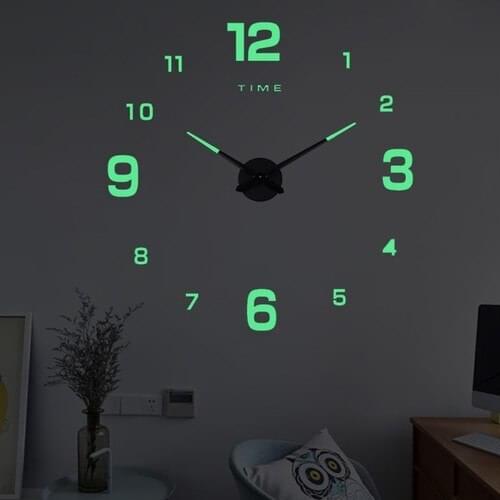 Yukka Clock