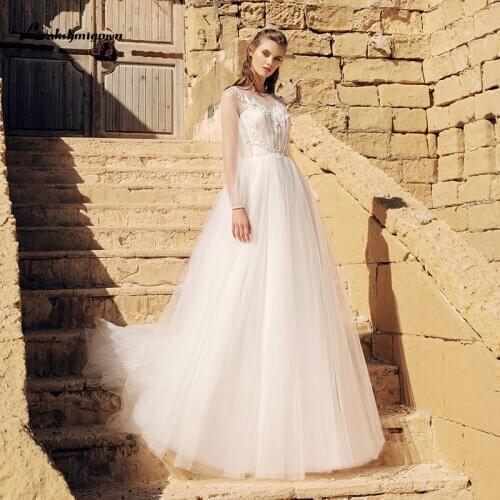 2021 A Line Tulle Beach Wedding Dress With Long Sleeve Lace Applique Bride Dress Elegant Gown with Beads robe de mariee Lace Up