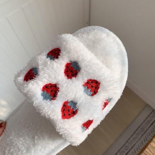 Korean Cute Warm Slippers Fruit Strawberry Pineapple Slippers Home Flat Plush Slippers Comfy Fuzzy Slippers for Women Girls