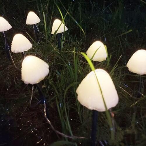 Solar Lampion Outdoor Cute LED Mush Room Solar Garland Ground Light Garden Flowerbed Path Wedding Holiday Party DIY Decoration