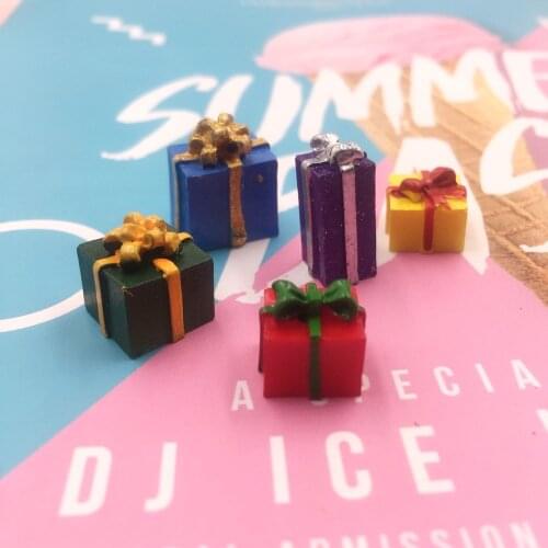10Pcs Lucky Gift Box Miniature Figurines Fairy Garden Ornaments Resin Cabochon Crafts DIY Scrapbooking Accessories