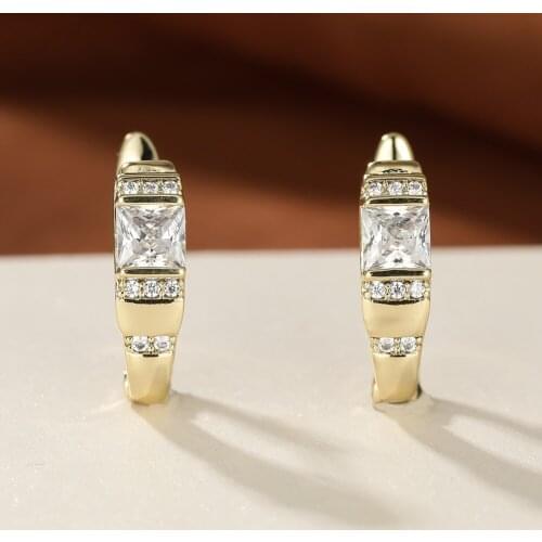 1Pair Gold Geometric Hoop Earrings for Women Fashion Square White Zircon Ear Buckle Business Office Ladies Piercing Ear Jewelry