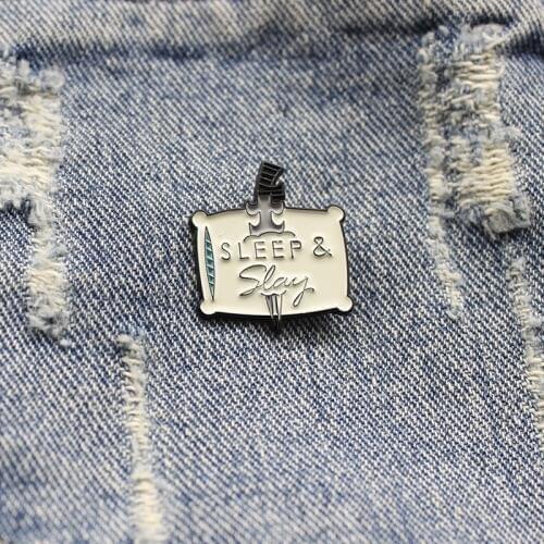 Dagger thrust in white pillow Lapel Pin Die in the Feel sleepy Enamel Brooch "Sleep&Slay" gothic Badge jewelry Custom pin Gifts