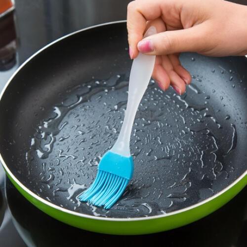 The kitchen baking tools high temperature resistant silica gel brush barbecue cake brush