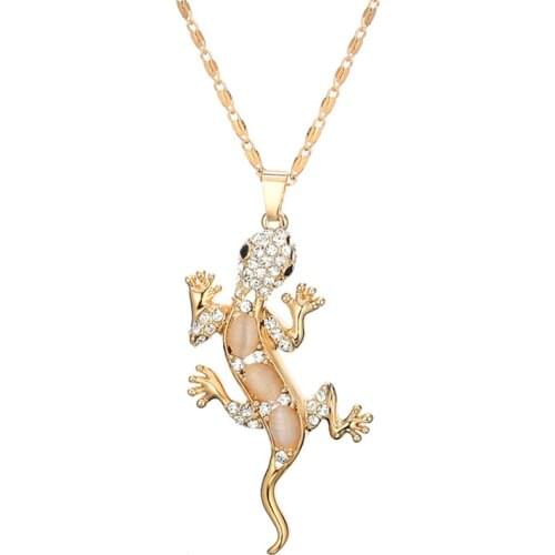 Cute Gecko Pendant Necklace Animal Charm Viking Amulet Lizard Necklaces Statement Jewelry Women Gift Jewelry Antique 2021 New