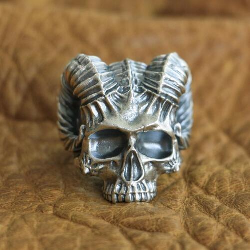 LINSION 925 Sterling Silver Horned Demon Skull Ring Mens Biker Punk Ring TA114 US Size 7~15