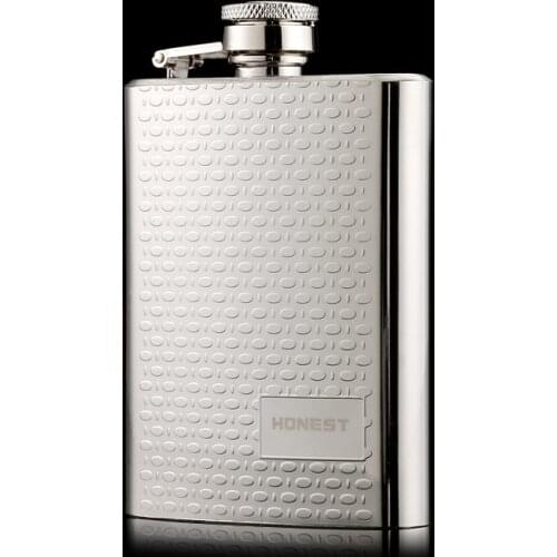 4 Oz Hip Flask 304 Stainless Steel Hip Flask Russia and Europe Home Outdoor Portable Hip Flask