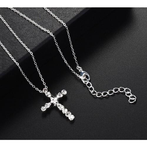 Cross Pendant Necklace Hip Hop Alloy Iced Out Rhinestone Tone Crucifix Charm Jewelry