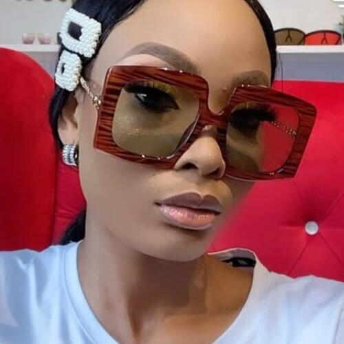 Zebra-Print Square Sunglasses Women Luxury Brand Designer Shades Fashion Gradient Sun Glasses Men Chain Leg Travel Green Eyewear