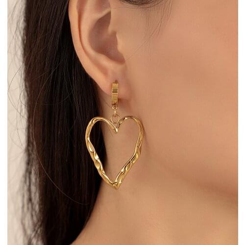 CHUNSHI Fashion Personality Titanium Steel Irregular Heart Ear Buckle EMO Stainless Steel Simple INS Style Earrings Female