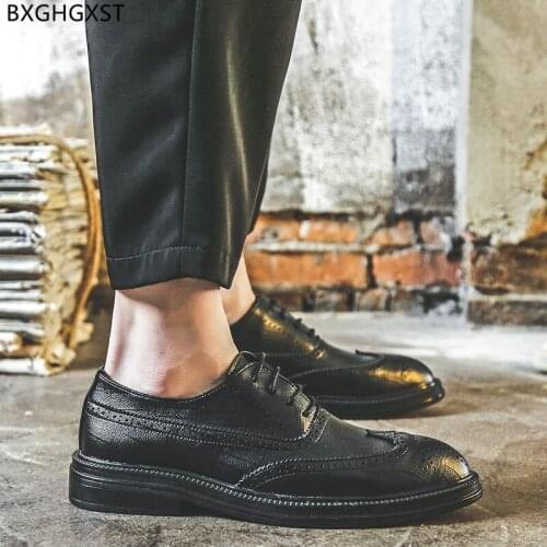 Black Brogues Men Dress Shoes Leather Fashion Elegant Shoes for Men Luxury Designer Shoes Men High Quality Zapatos Hombre Sapato