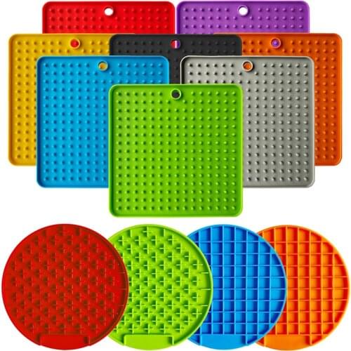 New Pet Dog Feeding Food Bowl Silicone Dog Feeding Lick Pad Dog Slow Feeders Treat Dispensing Mat For Dogs Cats Slow Food Bowls