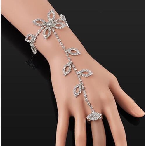 Delicate Brief Female Crystal Rhinestone Leaf Harness Slave Chain Link Foot Finger Ring Party Decor Rings High Quality Jewelry