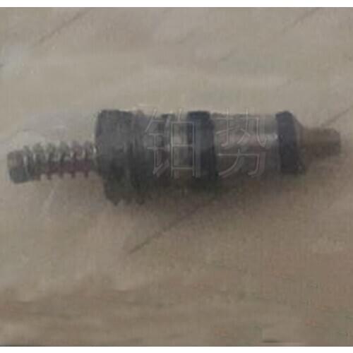 Car Valve assembly 2006-2014lan dro verf ree lan der2 air conditioner high pressure oil pipe pressure sensor valve core