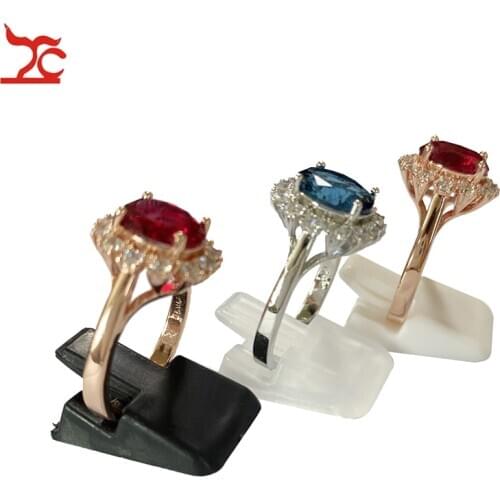 20Pcs Mini Ring Holder Stand Plastic Ring Jewelry Display Rack Ring Storage Organizer Shelf Ring Decoration Clip Stand