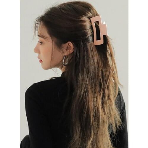 Q Retro Hair Clips for Women Simple Claw Clip High Quality Large Geometric Hair Clips for Hair Girls Hair Clip Hair Accessories