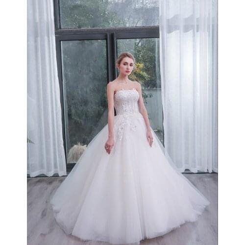 2021 spring and summer new bride wedding heavy industry wedding dress luxury flash tailing French retro Hepburn little man